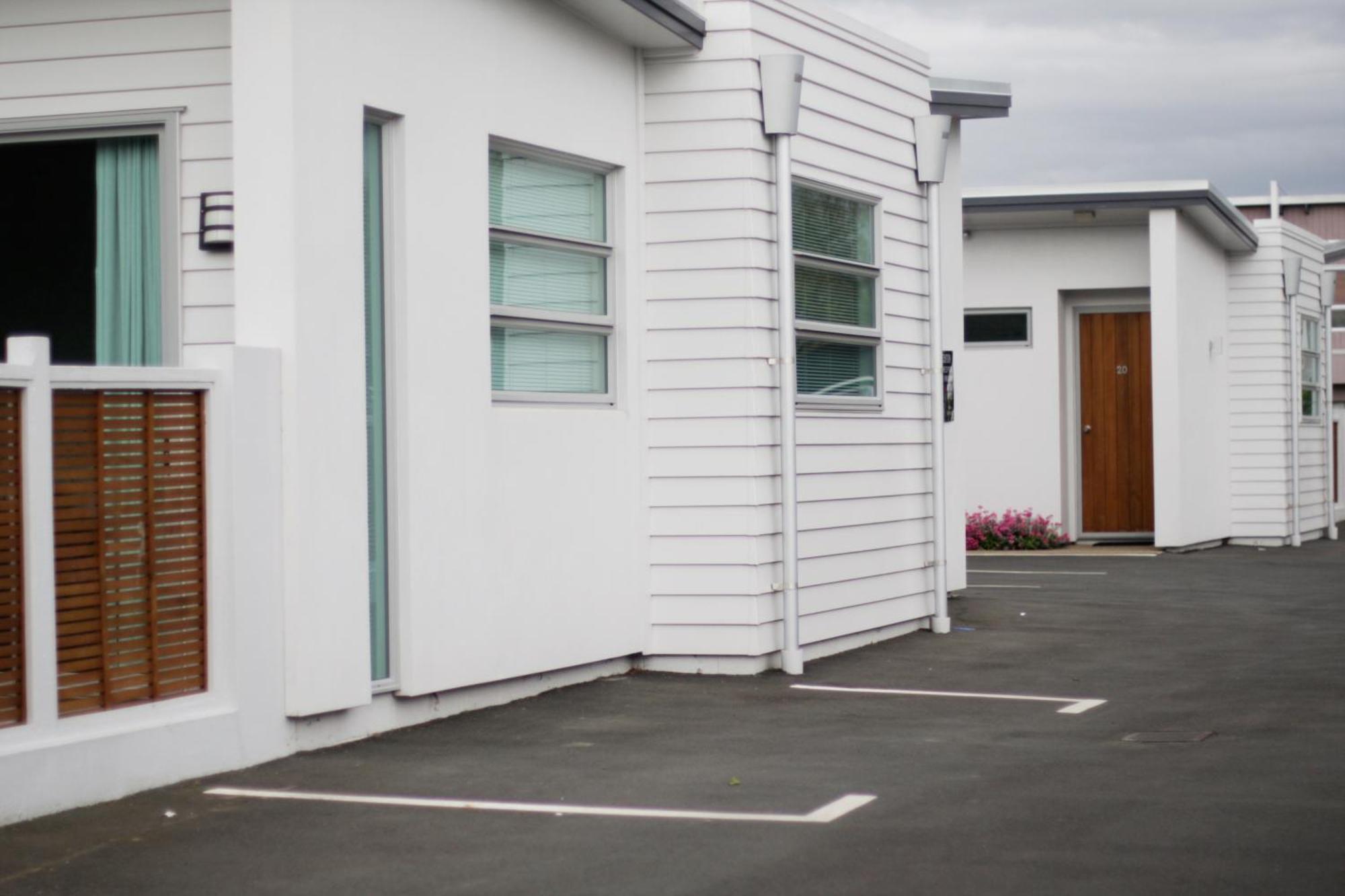 Broadway Motel & Miro Court Villas 마타마타 외부 사진