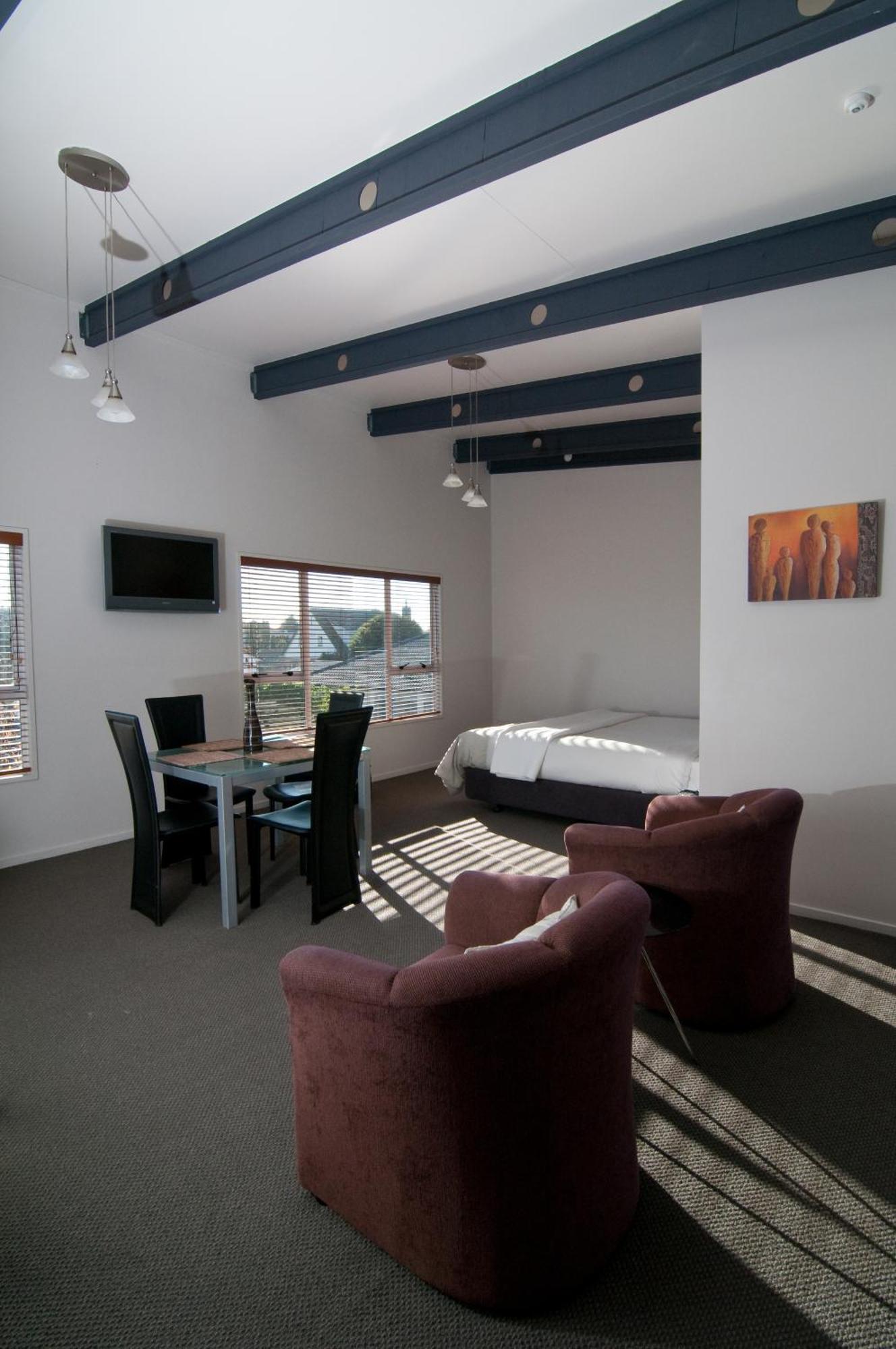 Broadway Motel & Miro Court Villas 마타마타 외부 사진