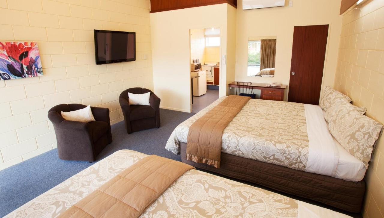 Broadway Motel & Miro Court Villas 마타마타 외부 사진